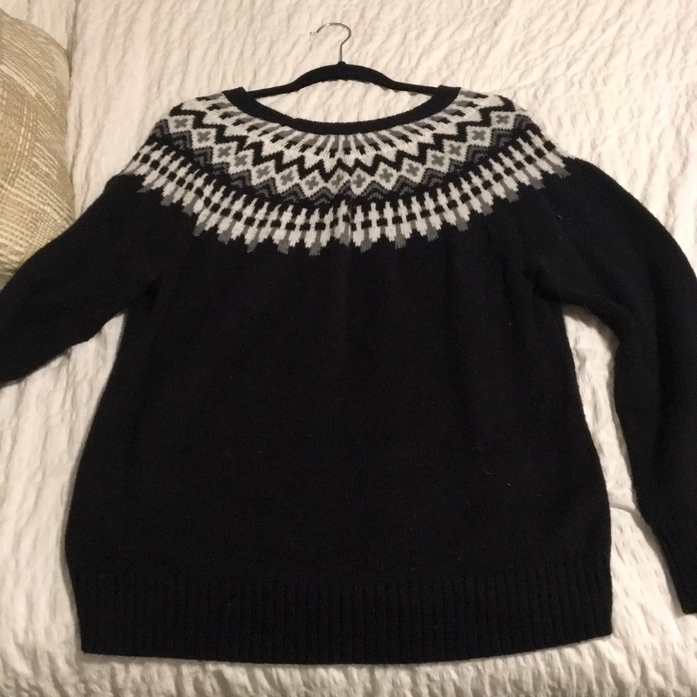 Old Navy winter sweater
